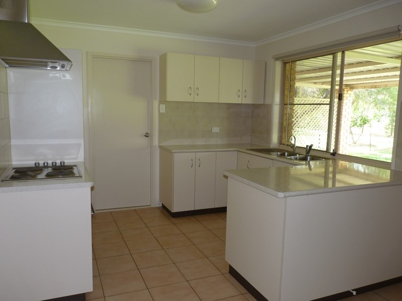 7 Howe Street, St George QLD 4487