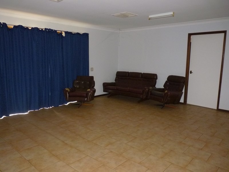 54 Pine Street, Thallon QLD 4497