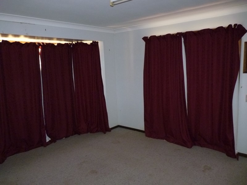54 Pine Street, Thallon QLD 4497