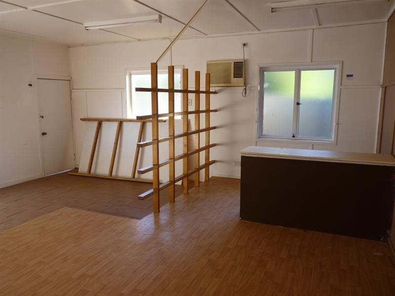 136 VICTORIA Street, St George QLD 4487