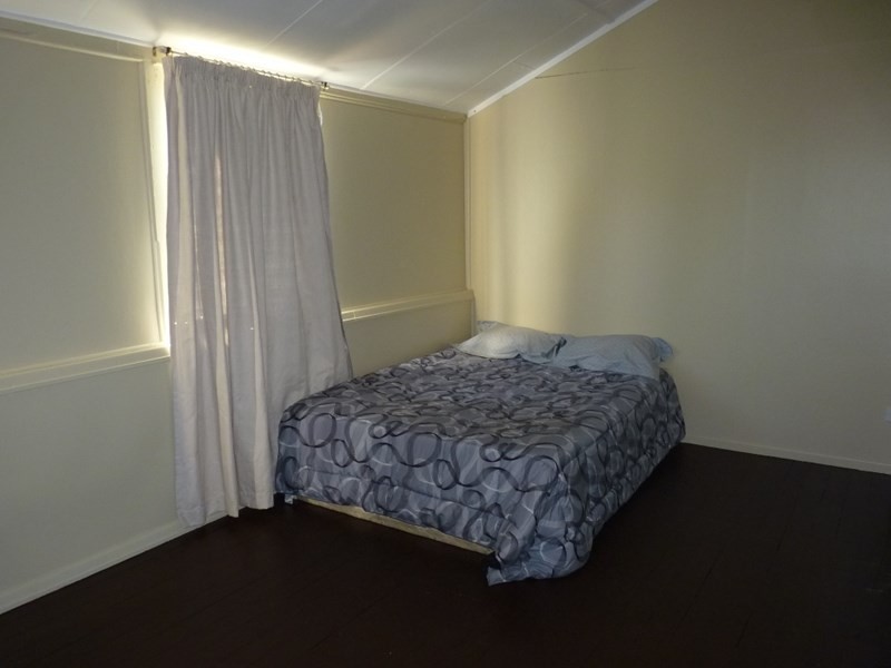 137 Arthur Street, St George QLD 4487