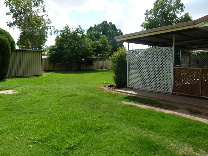 69 Arthur Street, St George QLD 4487