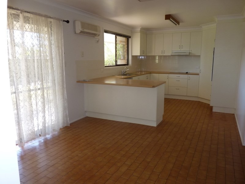 77 Alfred Street, St George QLD 4487