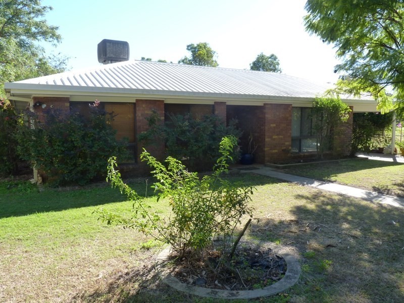 1-3 Kilroy Street, St George QLD 4487
