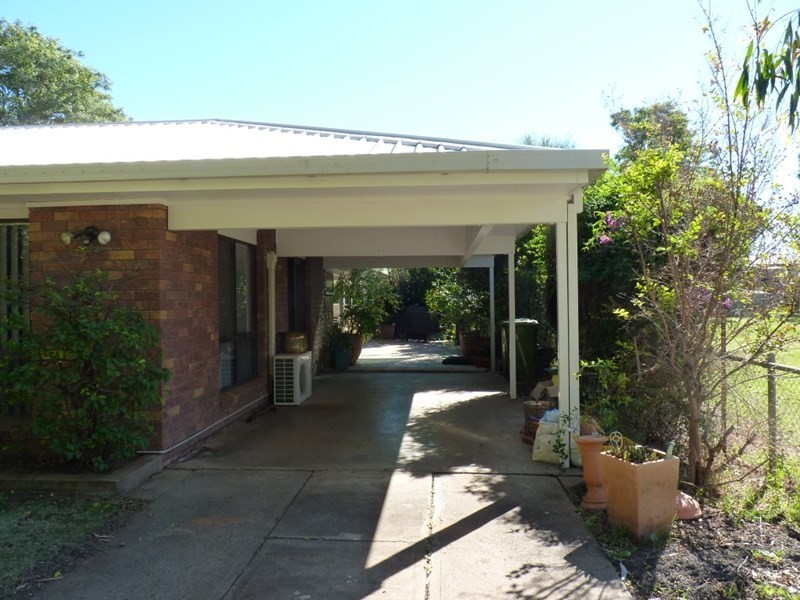 1-3 Kilroy Street, St George QLD 4487
