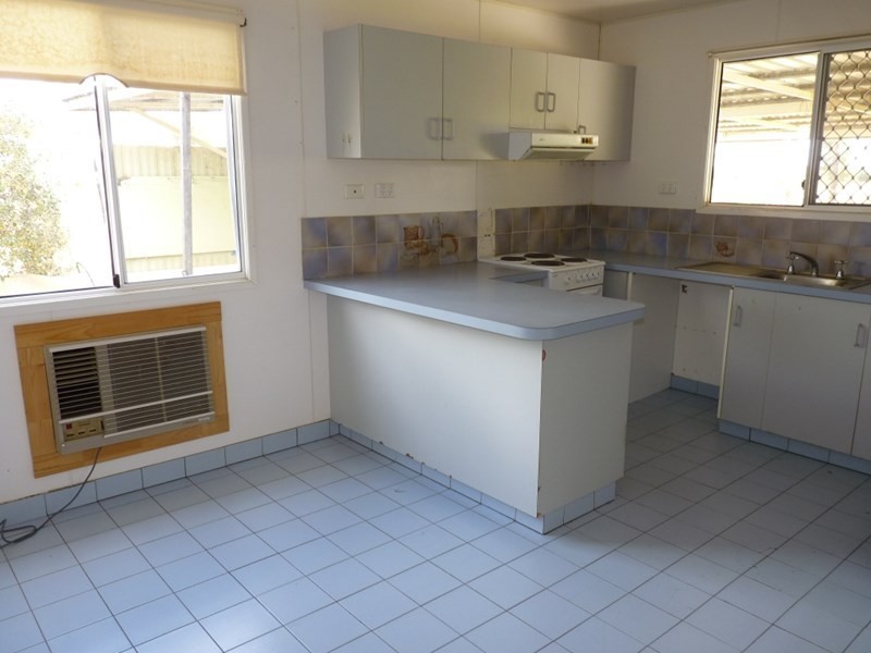 3/180 Bundoran Road, St George QLD 4487