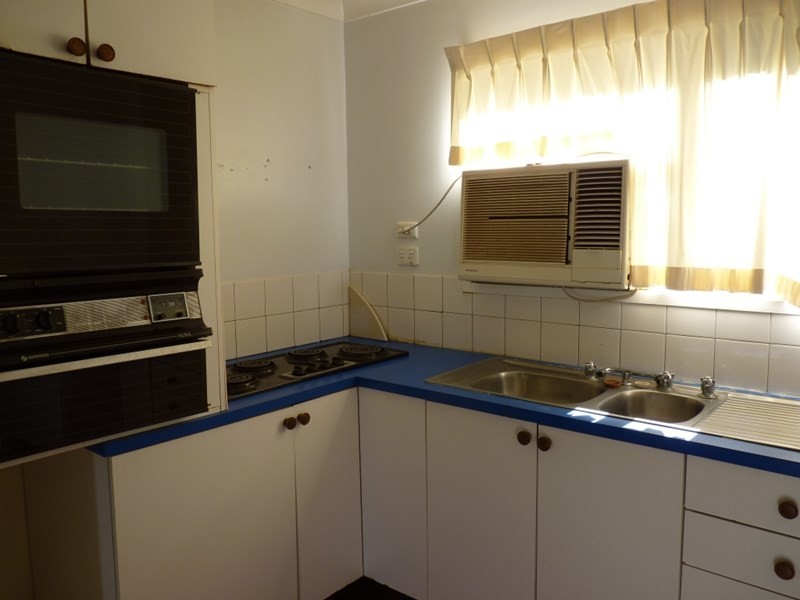 2/185 Victoria Street, St George QLD 4487