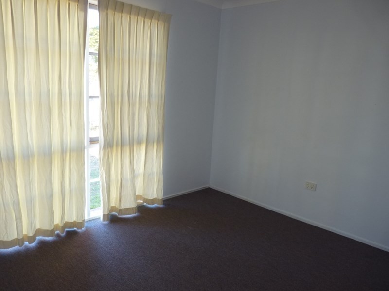 2/185 Victoria Street, St George QLD 4487