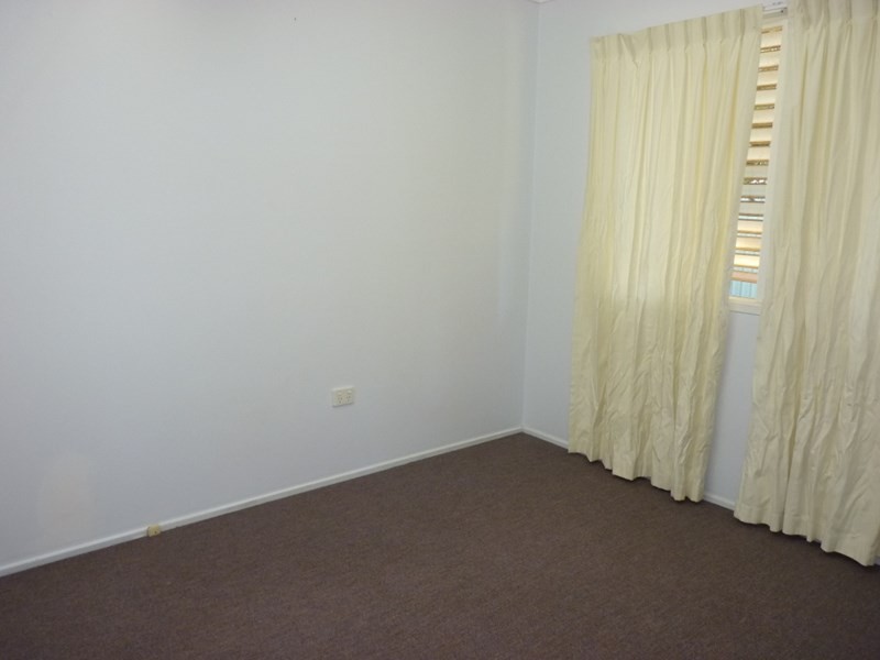 2/185 Victoria Street, St George QLD 4487