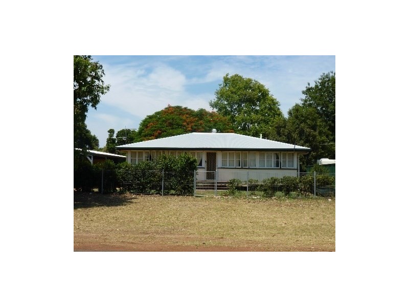 14 Murchison, St George QLD 4487