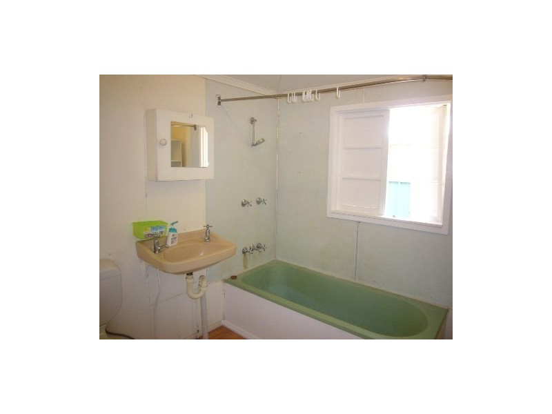 14 Murchison, St George QLD 4487