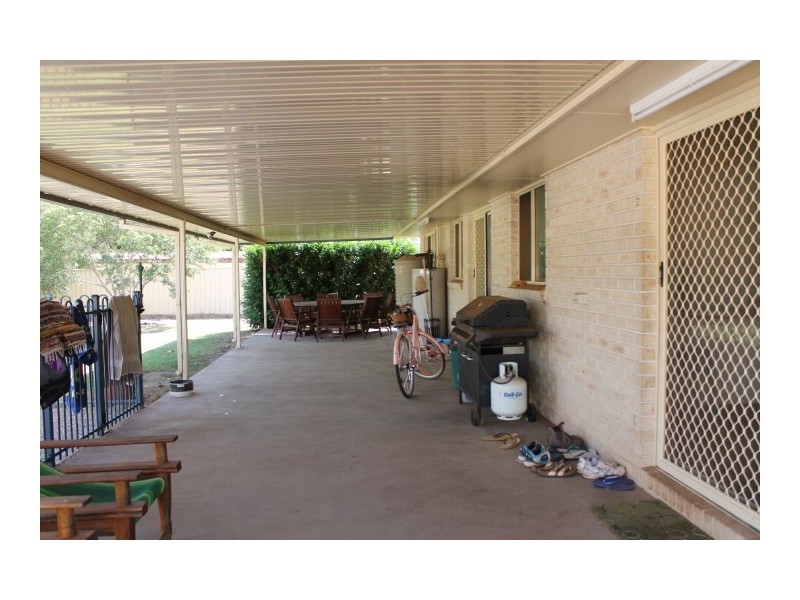 86 Alfred Street, St George QLD 4487