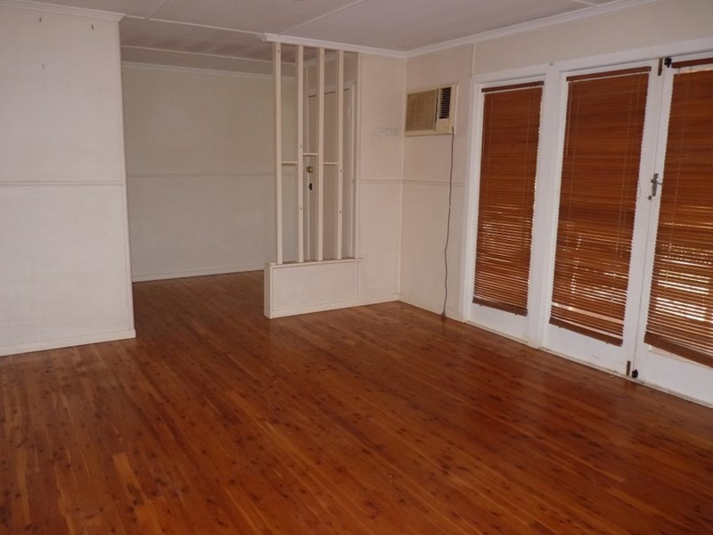 35 Munro Street, St George QLD 4487