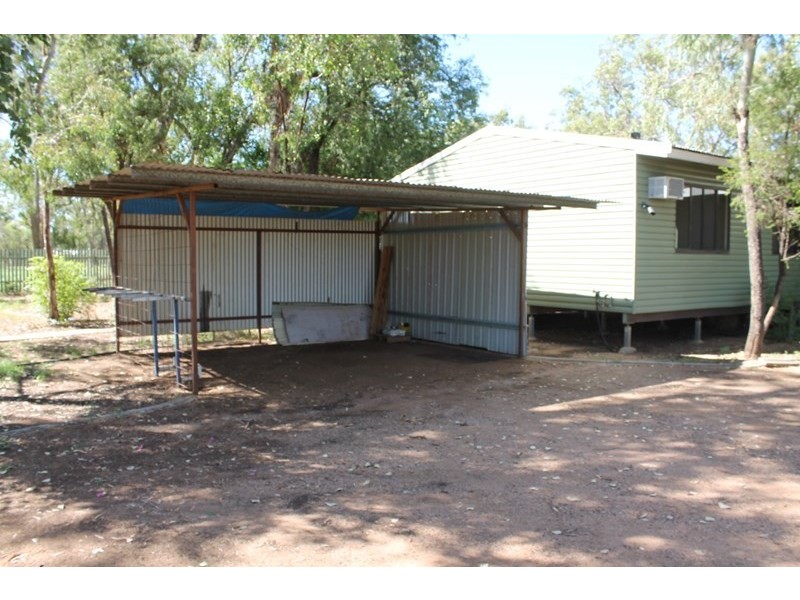 2/180 Bundoran Road, St George QLD 4487