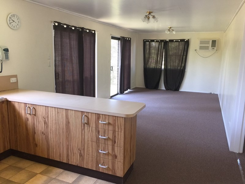 9 Charles Street, St George QLD 4487