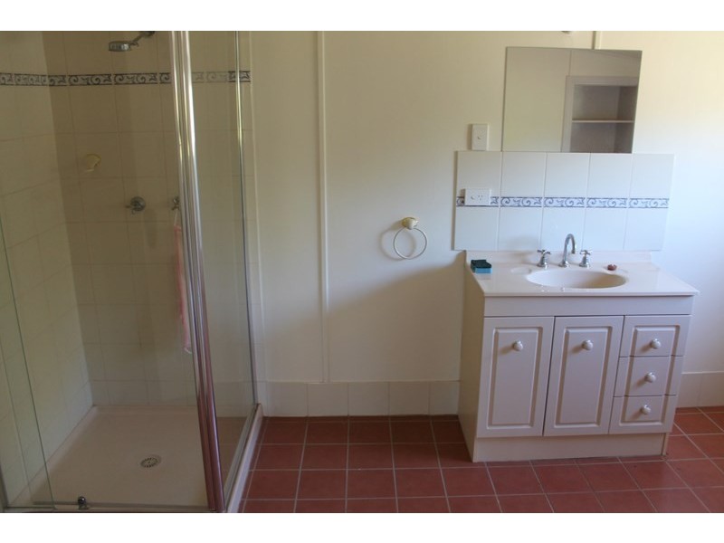 72-74 Albert Street, St George QLD 4487