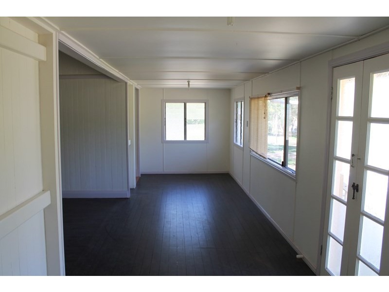 72-74 Albert Street, St George QLD 4487