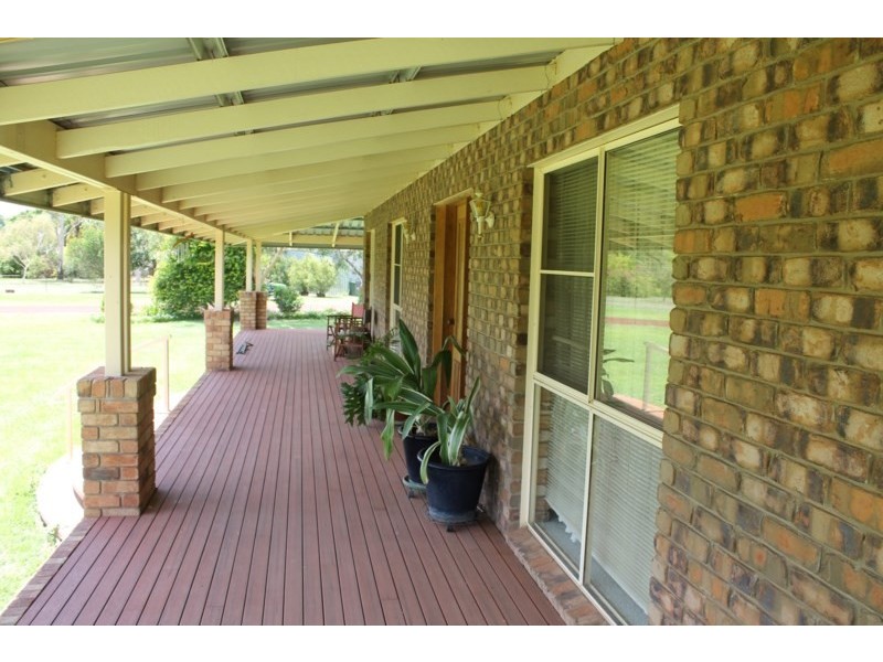12182 Carnarvon Highway, St George QLD 4487
