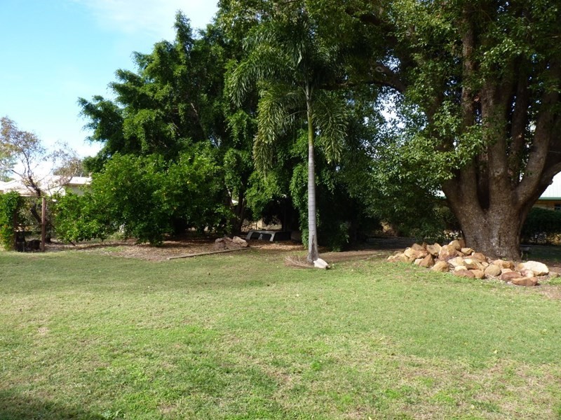 55 Scott Street, St George QLD 4487