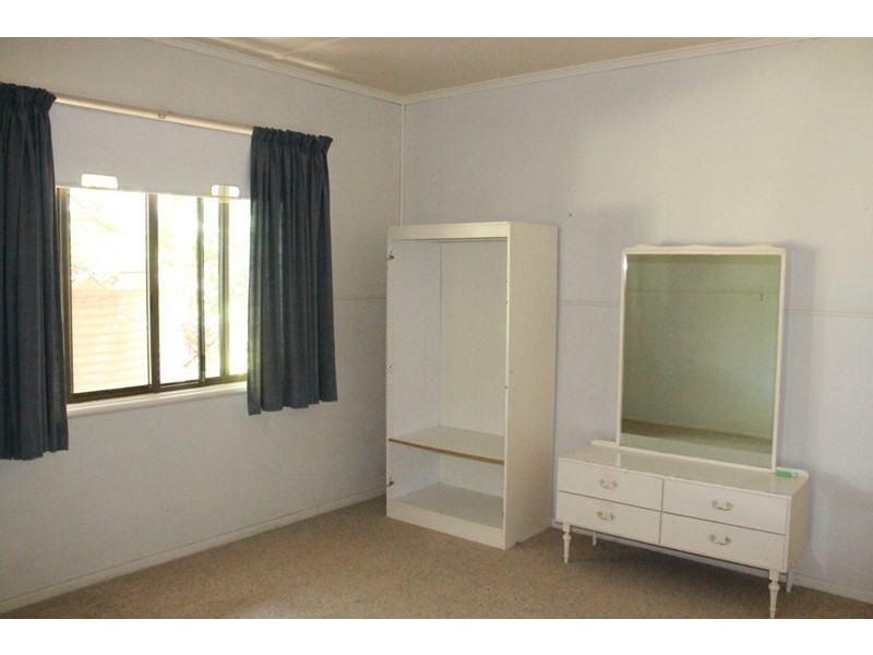 9 Murchison Street, St George QLD 4487