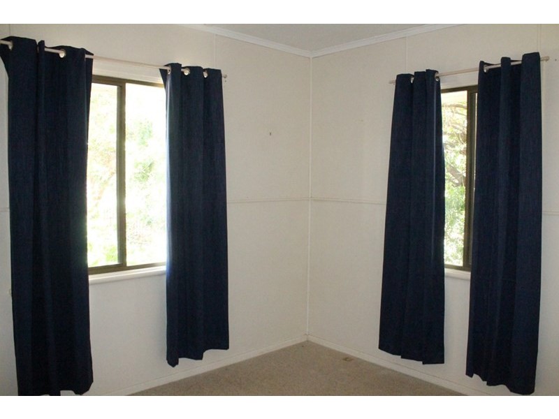 9 Murchison Street, St George QLD 4487