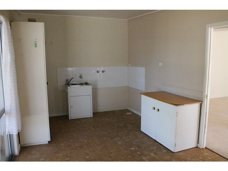 9 Murchison Street, St George QLD 4487