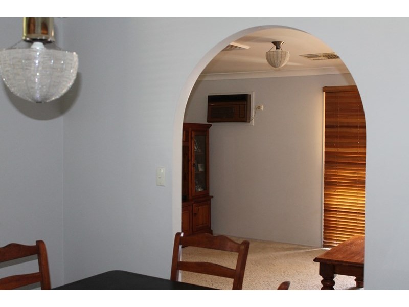 14 Elizabeth Street, St George QLD 4487