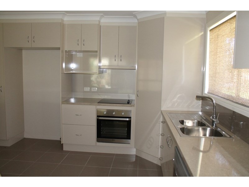 4 Aldridge Street, St George QLD 4487