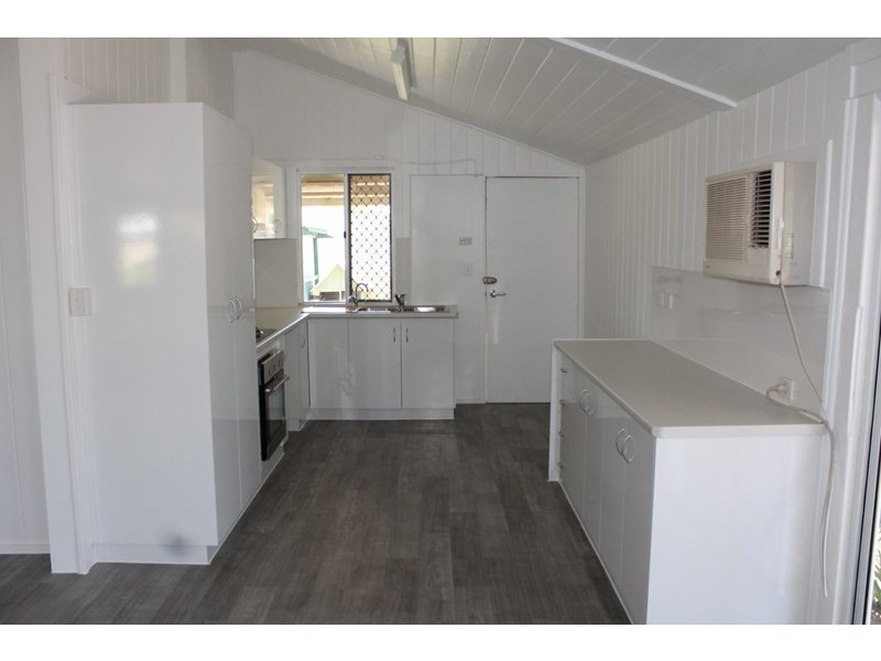 43 Barlee Street, St George QLD 4487