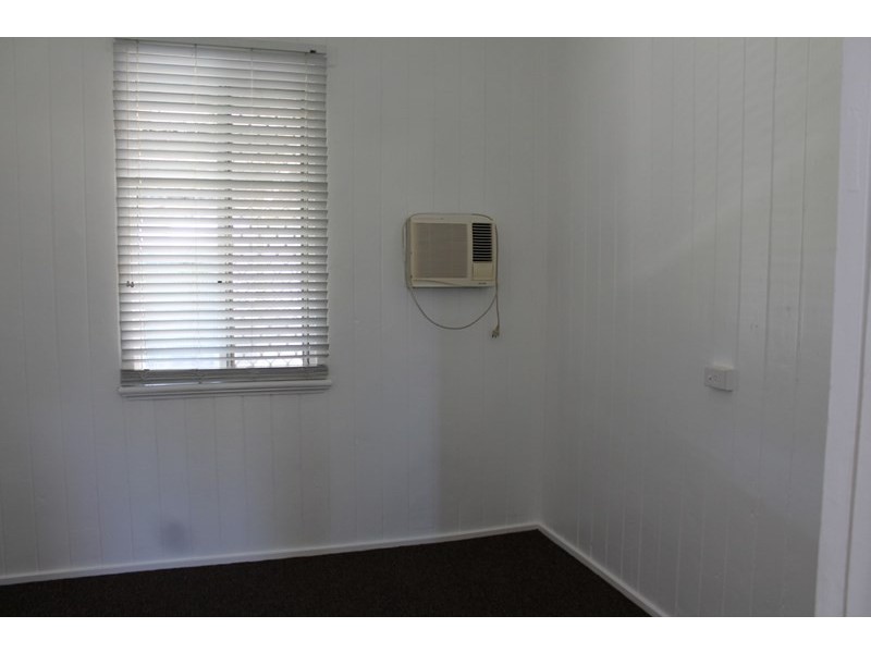 43 Barlee Street, St George QLD 4487