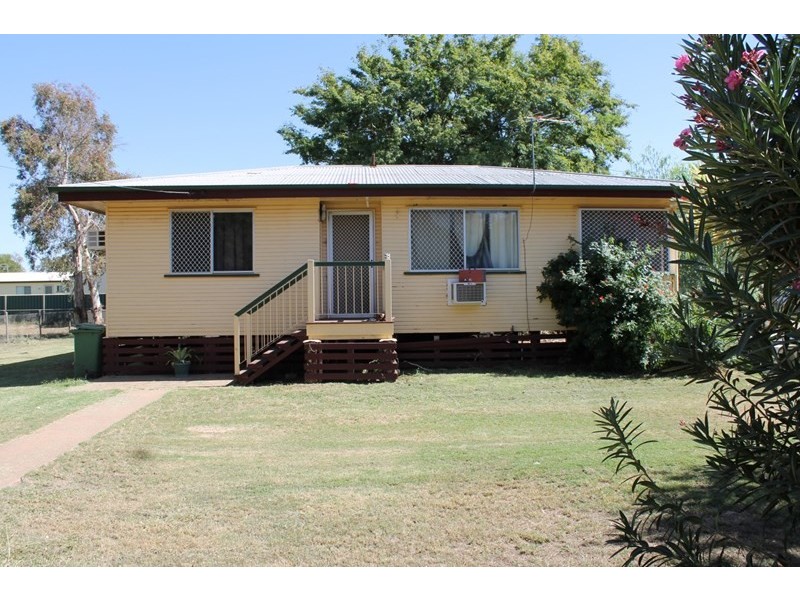 11 Margaret Street, St George QLD 4487