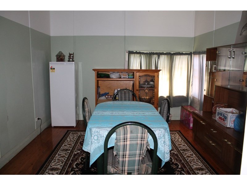 70 Grey Street, St George QLD 4487