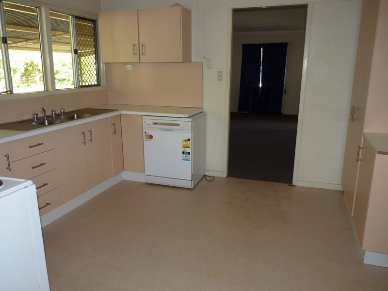 35 Kenny Lane, St George QLD 4487