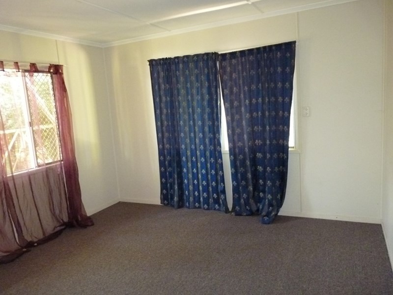 35 Kenny Lane, St George QLD 4487