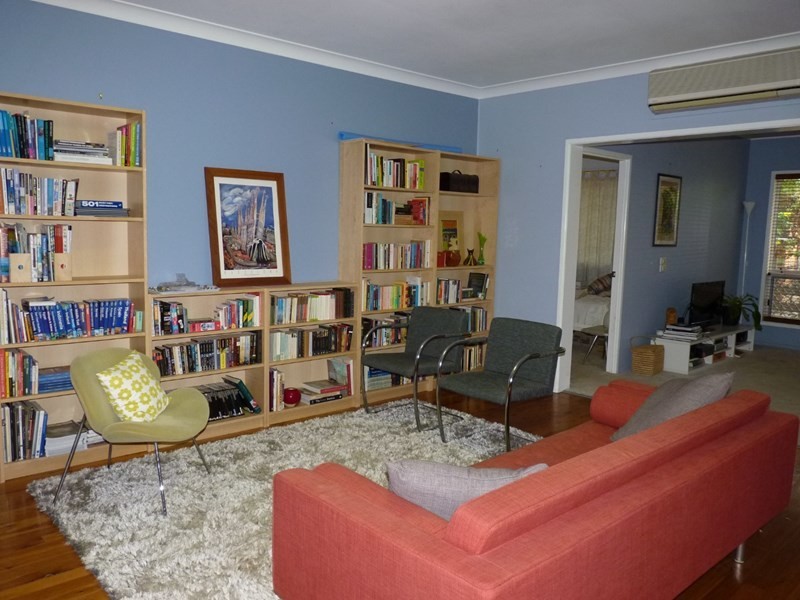 3 McDonnell Avenue, St George QLD 4487