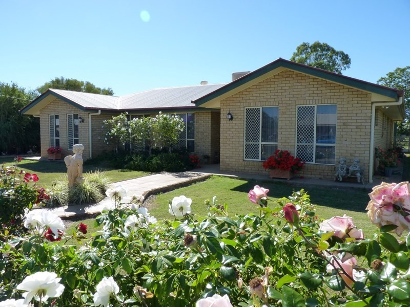 5 Taylor Street, St George QLD 4487