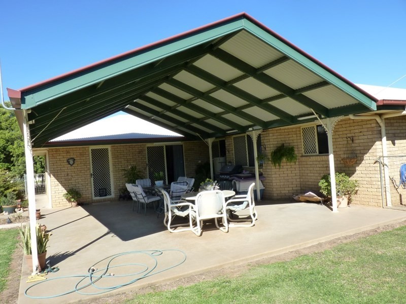 5 Taylor Street, St George QLD 4487