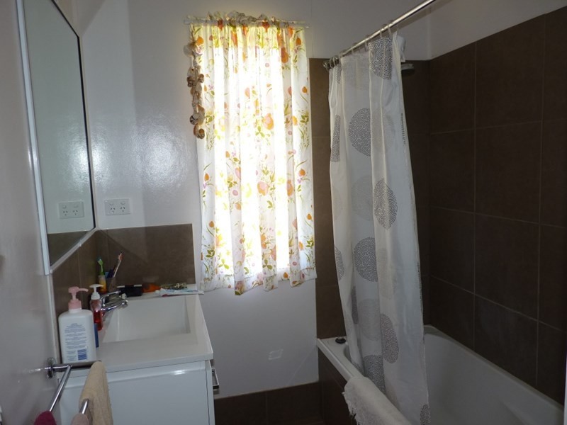 41 Church Street, St George QLD 4487