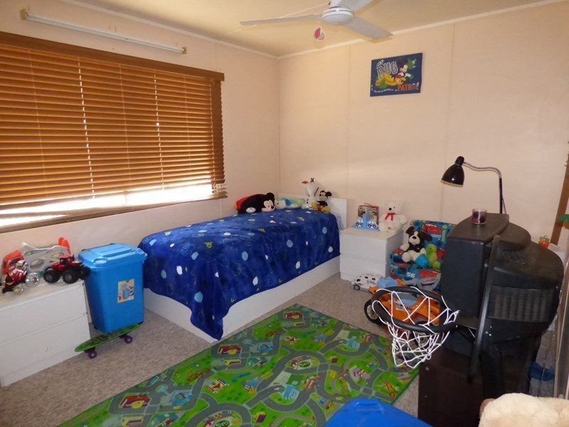 22 Alfred Street, St George QLD 4487