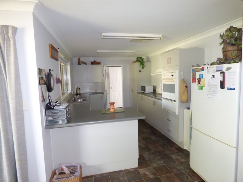 16 Cutler Court, St George QLD 4487