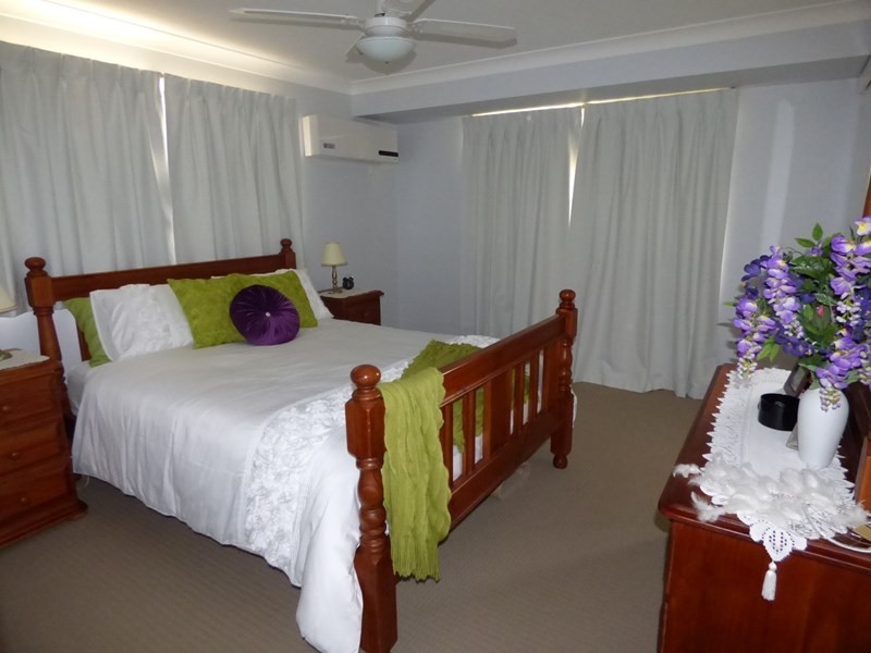 16 Cutler Court, St George QLD 4487