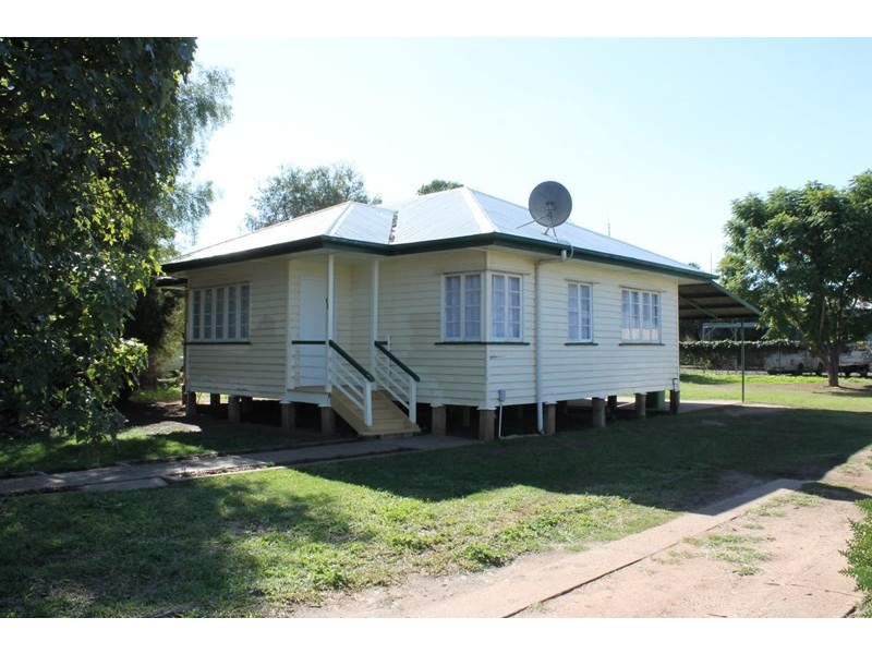 51 Roe Street, St George QLD 4487