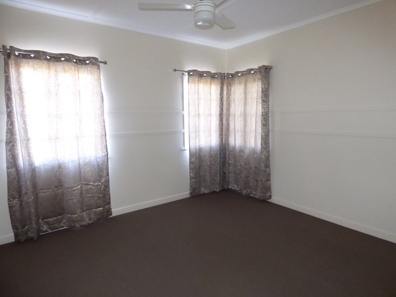 51 Roe Street, St George QLD 4487