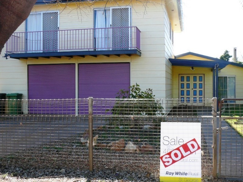 75 Church Street, St George QLD 4487