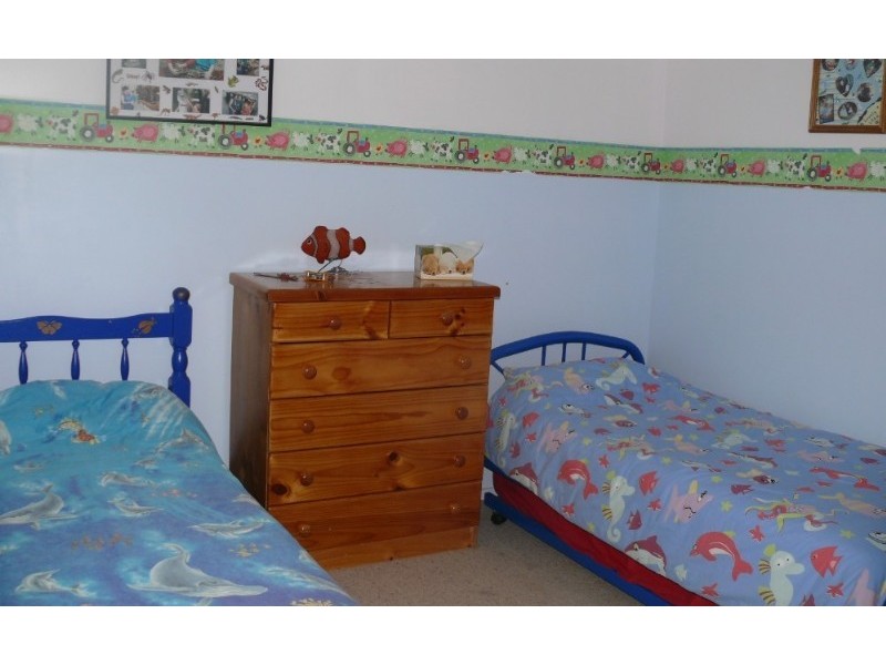 75 Church Street, St George QLD 4487