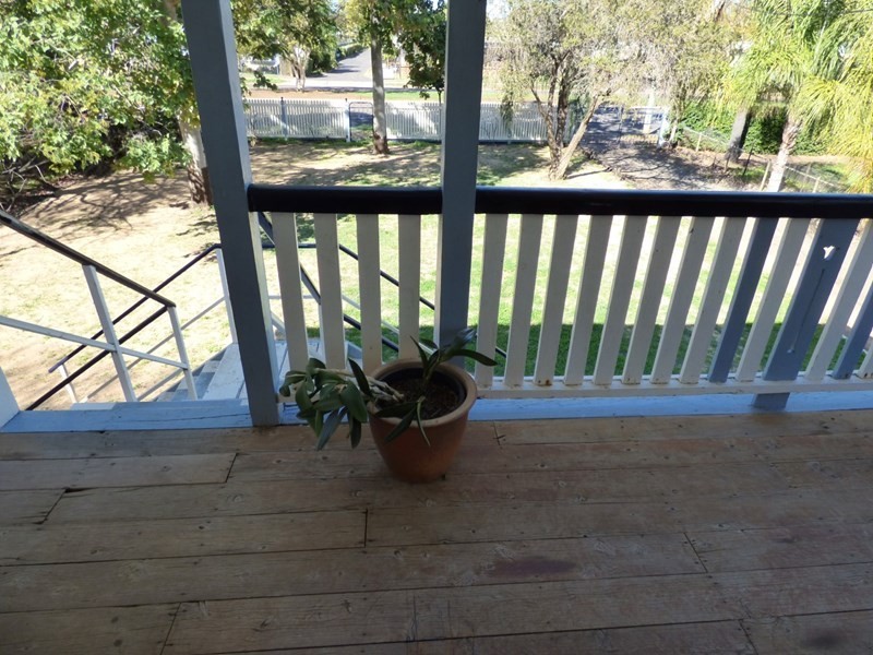 55 Victoria Street, St George QLD 4487