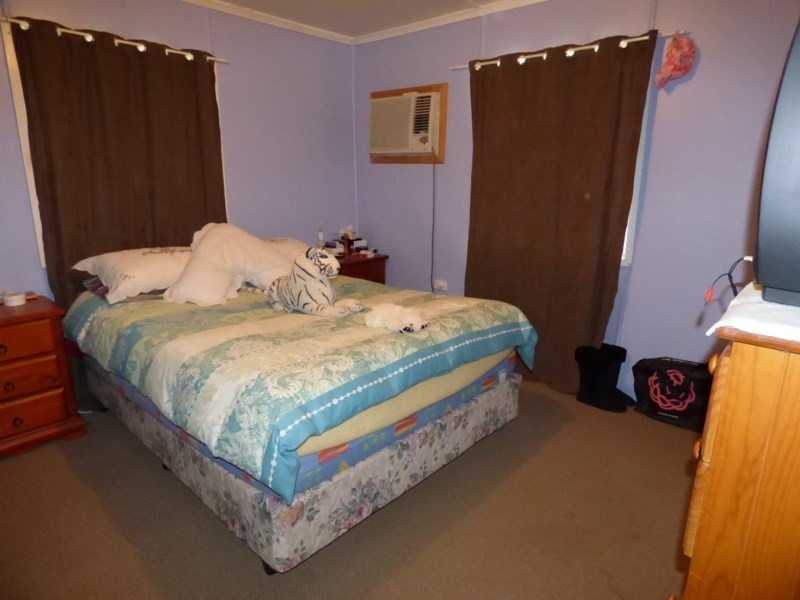 49 Church Street, St George QLD 4487