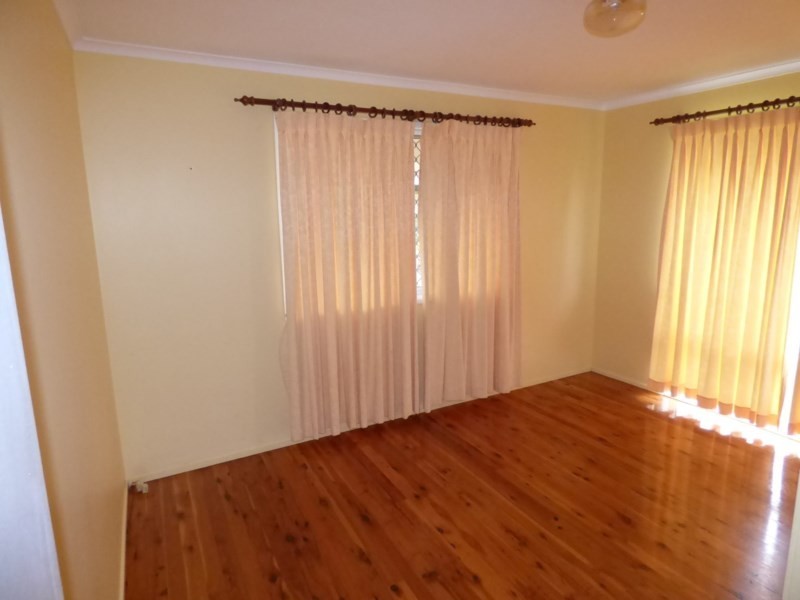 3 McDonnell Avenue, St George QLD 4487