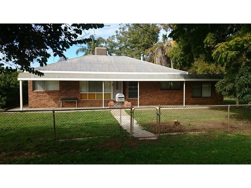 188 Victoria Street, St George QLD 4487