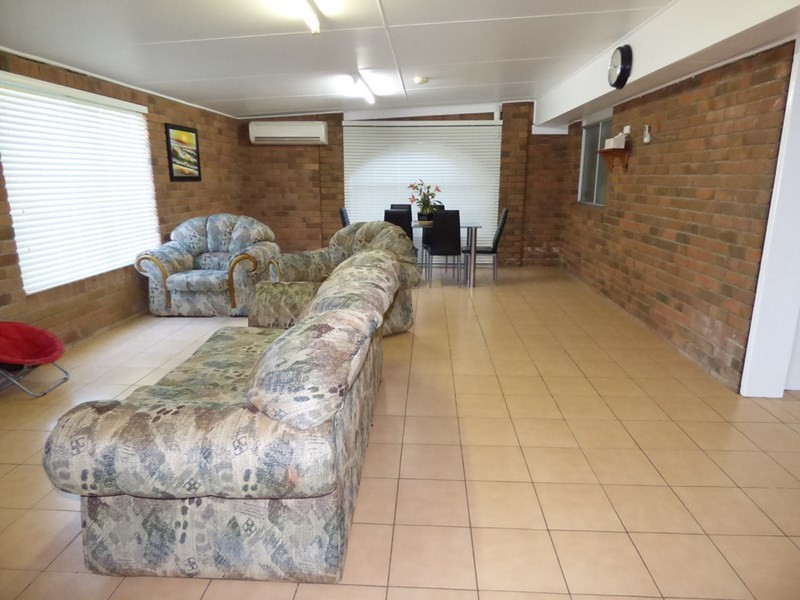 188 Victoria Street, St George QLD 4487